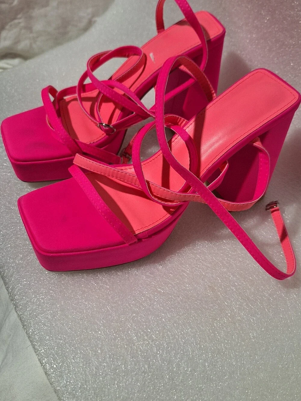 Women's Hot Pink Strappy Block Heel Sandals